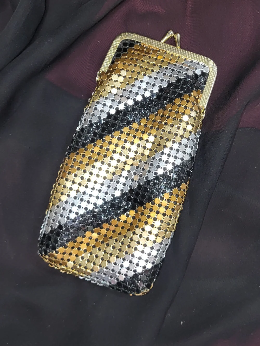 Sequined Diagonal Stripe Kiss-Lock Clutch - Gold, Silver & Black